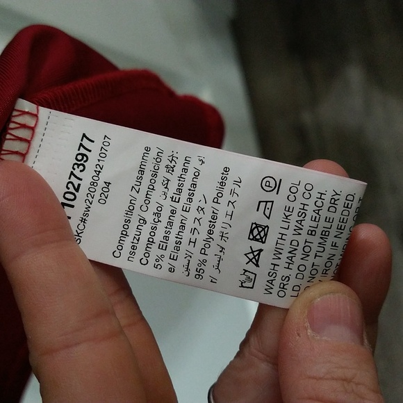 Beautiful Dark Red Velvet Shein Blazer - Picture 10 of 10